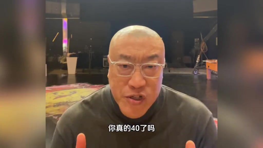 马健：湖人本赛季有冲冠的可能 詹姆斯放权后小里表现至关重要